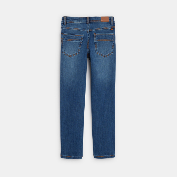 بنطلون جينز بقصة واسعة ومتين جدًا، باللون الأزرق للأولاد